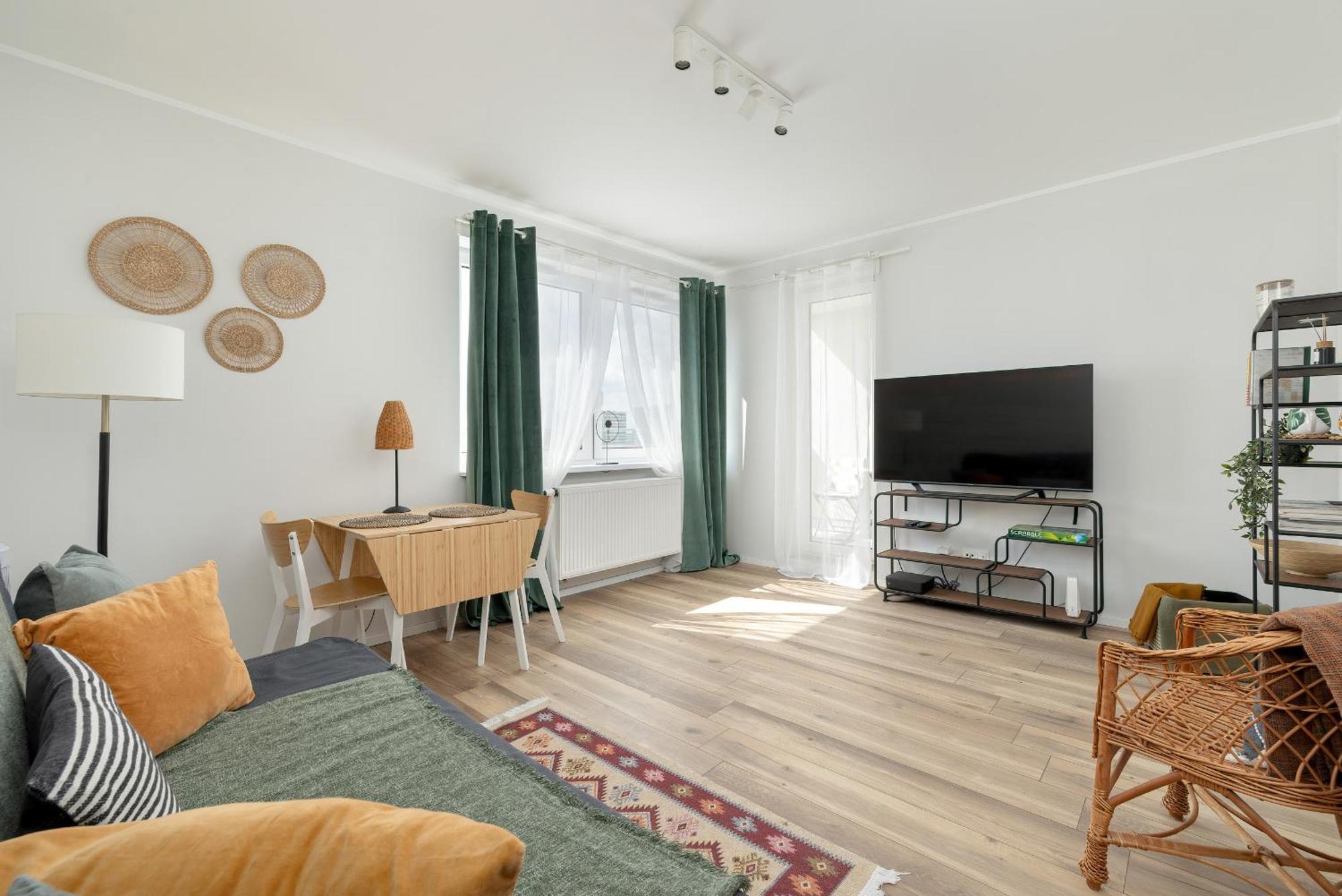 Tysiaclecia Studio Apartament Z Balkonem I Darmowym Parkingiem By Noclegi Renters カトヴィツェ エクステリア 写真